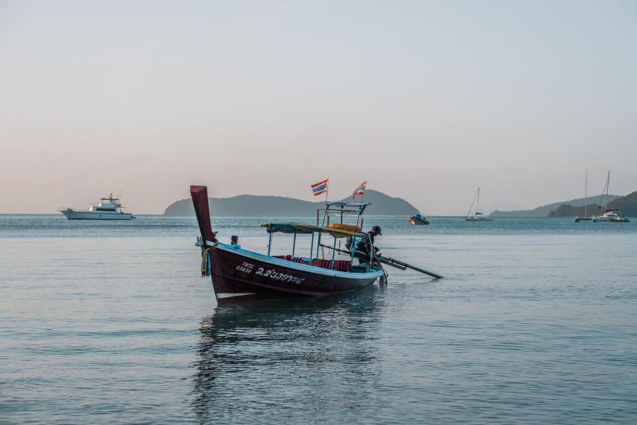 The Mooring Resort 攀瓦海滩 外观 照片