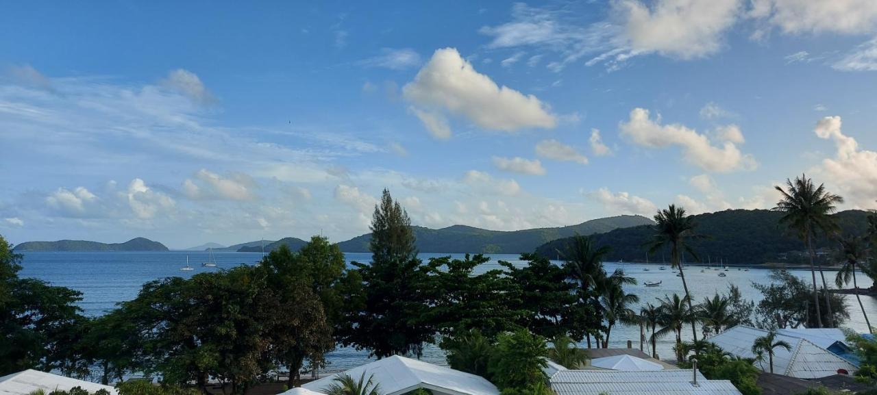The Mooring Resort 攀瓦海滩 外观 照片