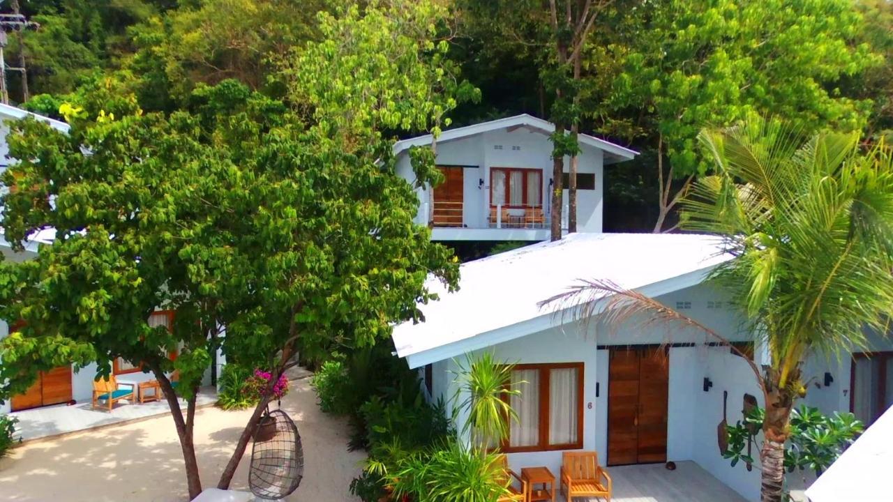 The Mooring Resort 攀瓦海滩 外观 照片